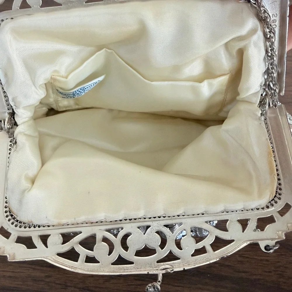 Whiting & Davis Silver Frame Metal Mesh Bag Purse Art Deco Chain Strap Kiss Lock